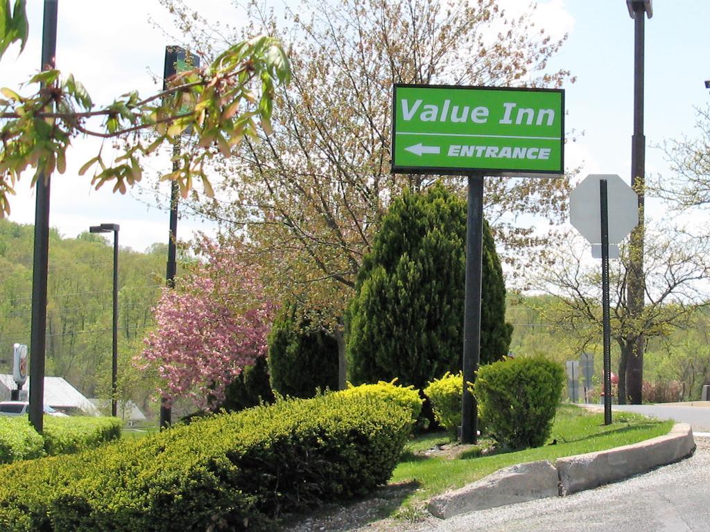 Value Inn Harrisburg-York Valley Green Екстер'єр фото