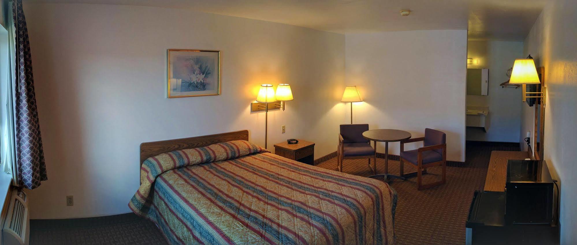 Value Inn Harrisburg-York Valley Green Екстер'єр фото