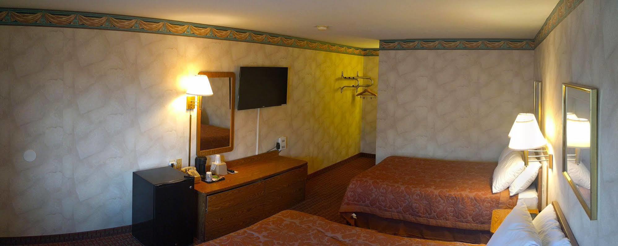 Value Inn Harrisburg-York Valley Green Екстер'єр фото