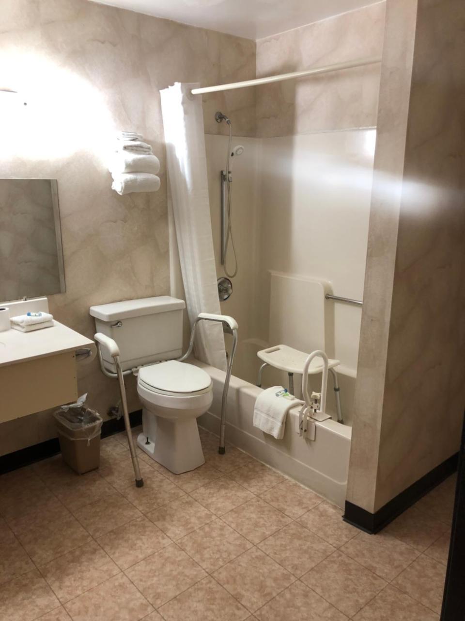 Value Inn Harrisburg-York Valley Green Екстер'єр фото